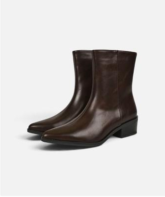 Botines de punta afilada en marrón chocolate, efecto piel